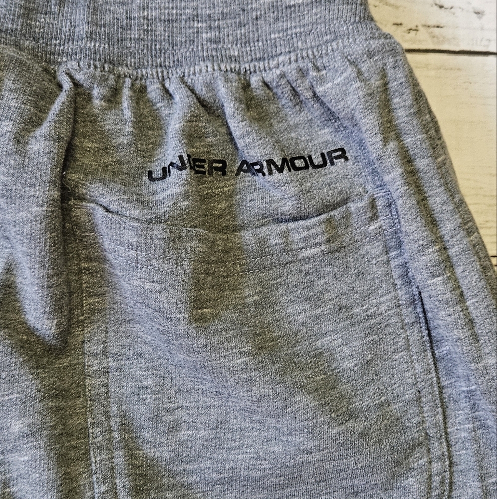 Under Armour Grey Jogger Sweatpants Size Small - Picture 7 of 7